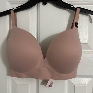 Victorias Secret Incredible Wireless Pushup 32DDD